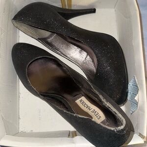 Steve Madden Black Sparkly heels size 10